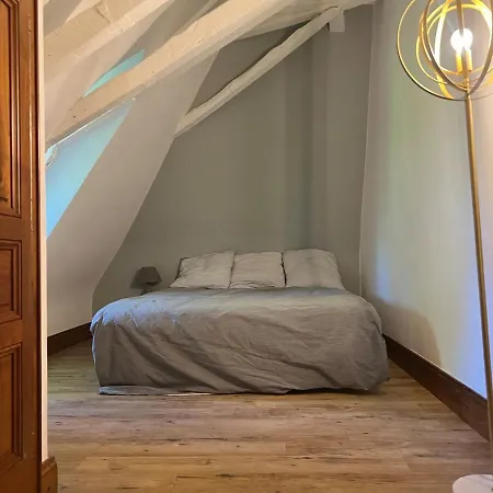 Demeure Avec Piscine Et Tennis Hébergement de vacances *