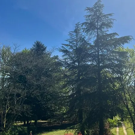 Demeure Avec Piscine Et Tennis *